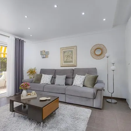 Girassol - Renovated For 4 Close To The Lägenhet Quarteira