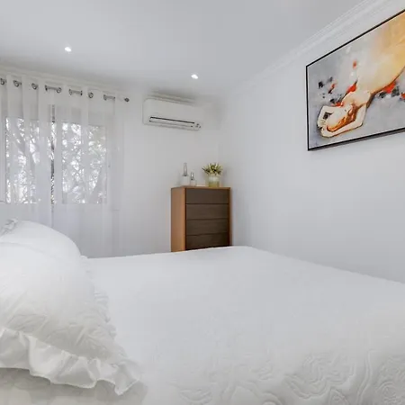 Apartamento Girassol - Renovated For 4 Close To The *